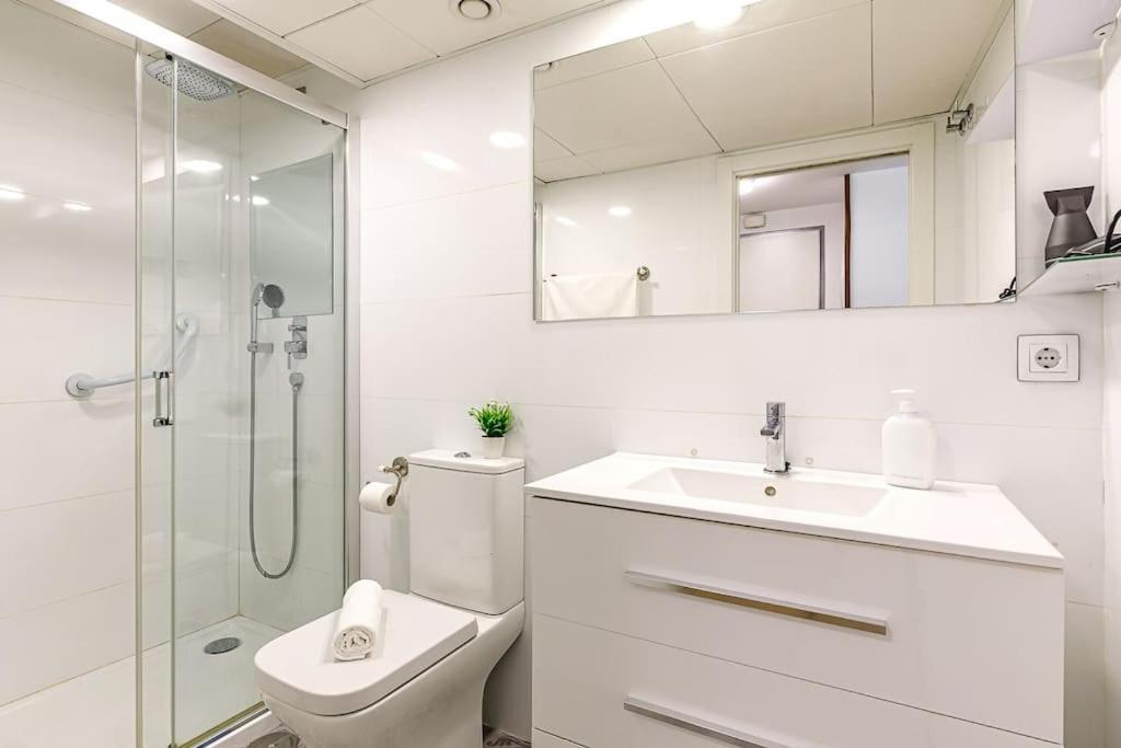 Moderno Apartamento Con Ac En Lorenzo Casanova Apartman Alicante Kültér fotó
